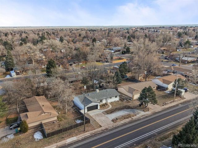 130 Garrison St, Lakewood, CO 80226