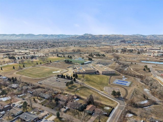 130 Garrison St, Lakewood, CO 80226