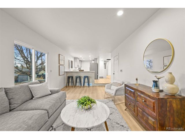 130 Garrison St, Lakewood, CO 80226