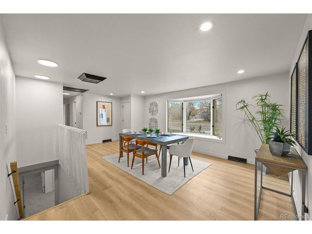 130 Garrison St, Lakewood, CO 80226