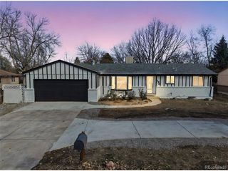 130 Garrison St, Lakewood, CO 80226