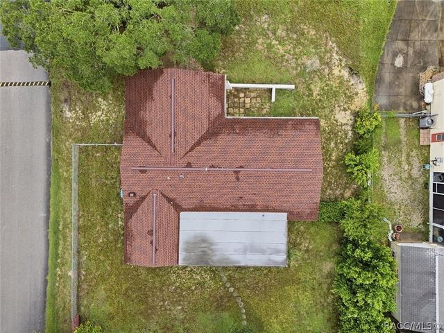 1240 N Van Nortwick Road, Lecanto, FL 34461