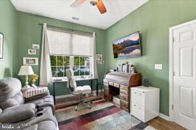 21 HEADWATERS PL, Barnegat, NJ 08005