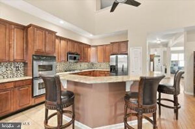 21 HEADWATERS PL, Barnegat, NJ 08005