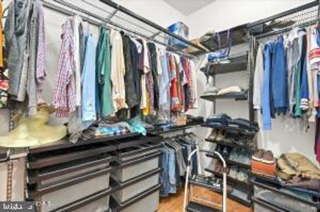 21 HEADWATERS PL, Barnegat, NJ 08005