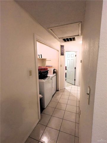 2120 Del Oro Drive, Weslaco, TX 78599