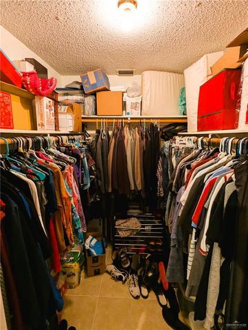 2120 Del Oro Drive, Weslaco, TX 78599