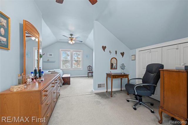 21504 Caledonia Avenue, Hazel Park, MI 48030