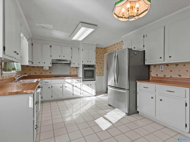 21811 Alabama Highway 99 NW, Elkmont, AL 35620