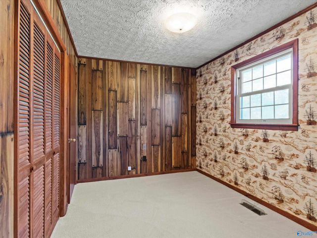 21811 Alabama Highway 99 NW, Elkmont, AL 35620