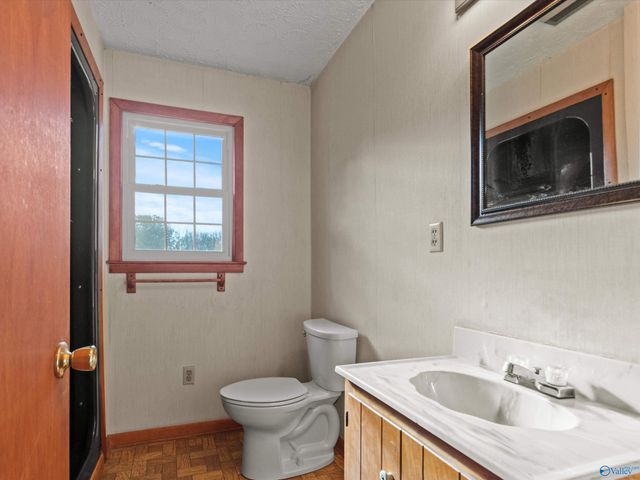 21811 Alabama Highway 99 NW, Elkmont, AL 35620