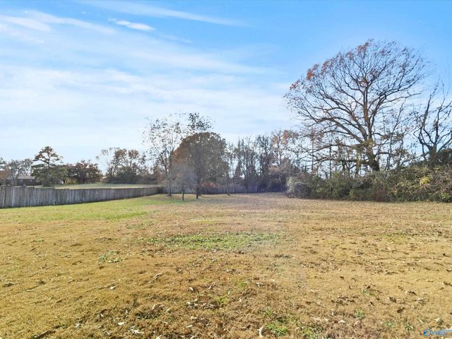 21811 Alabama Highway 99 NW, Elkmont, AL 35620