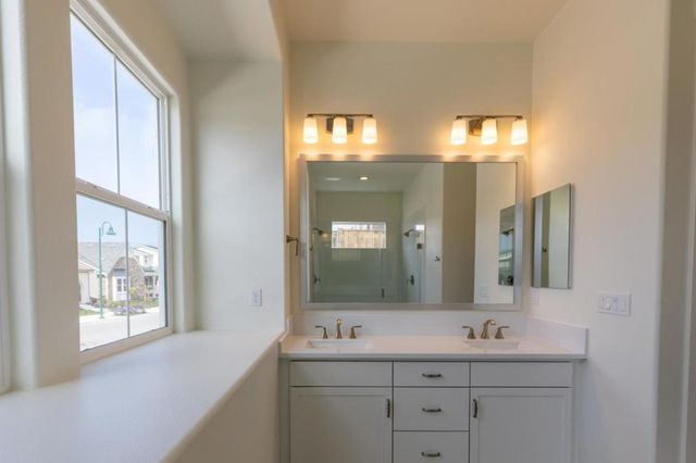 608 Santa Lucia Way, Marina, CA 93933
