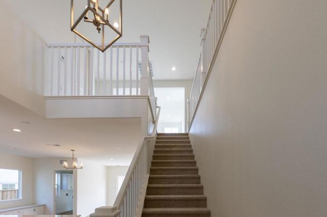 608 Santa Lucia Way, Marina, CA 93933