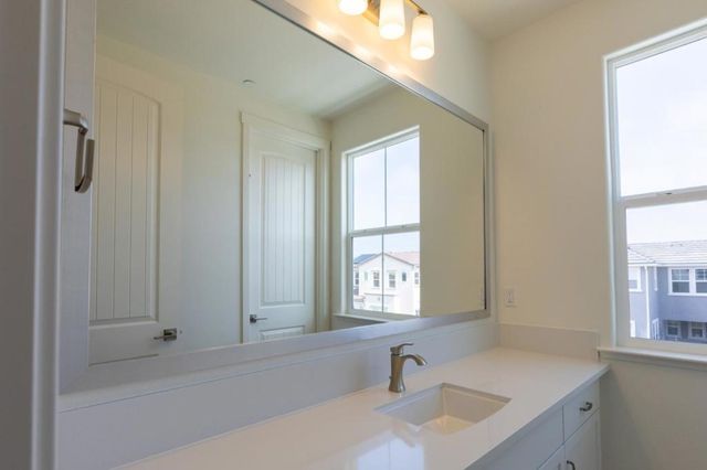 608 Santa Lucia Way, Marina, CA 93933