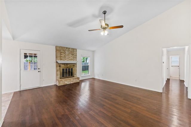 1404 Troy LN, Round Rock, TX 78664
