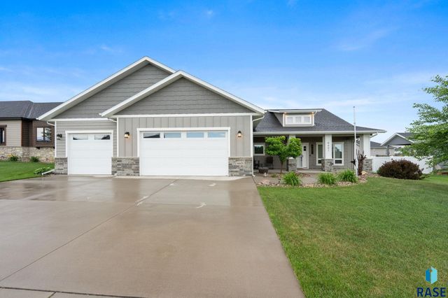 6601 E 33rd St Street, Sioux Falls, SD 57110