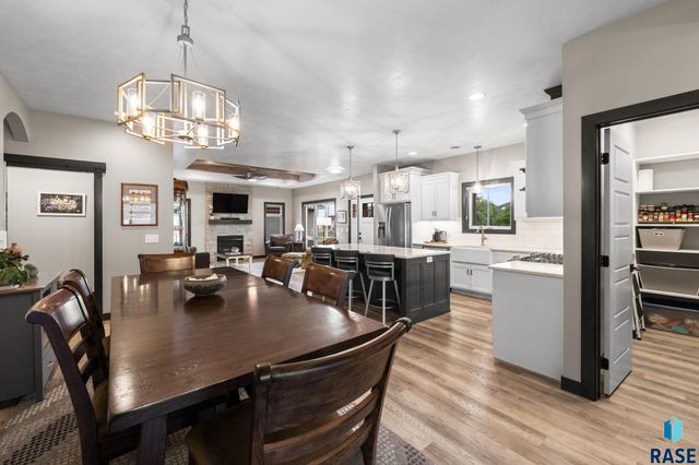 6601 E 33rd St Street, Sioux Falls, SD 57110