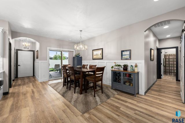 6601 E 33rd St Street, Sioux Falls, SD 57110