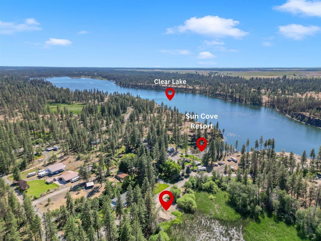 12523 S Clear Lake Rd, Medical Lake, WA 99022