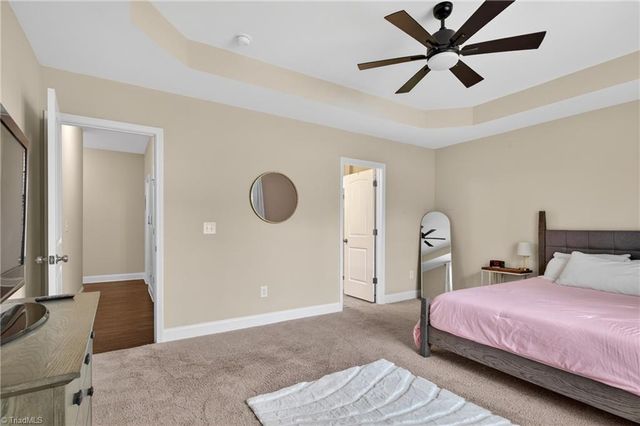 906 Maxine Street, Kernersville, NC 27284