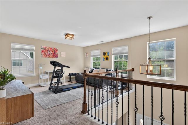 906 Maxine Street, Kernersville, NC 27284