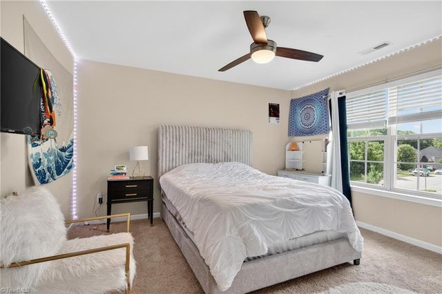 906 Maxine Street, Kernersville, NC 27284