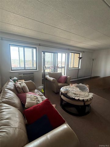 8708 Justice Avenue 9E, Elmhurst, NY 11373