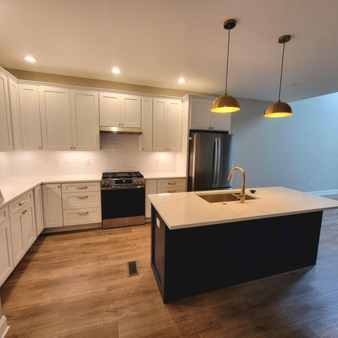 238 Sugartree Lane, Versailles, KY 40383