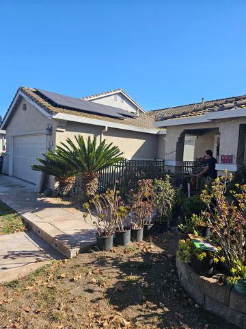1702 SW Sicily St #1, Stockton, CA 95206