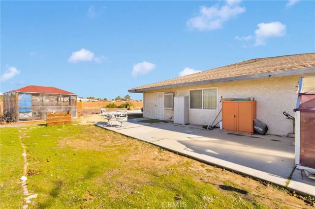 13720 Windward, Helendale, CA 92342