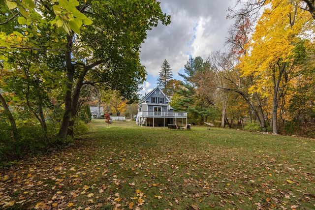 9 Wilson Ln, Chelmsford, MA 01863