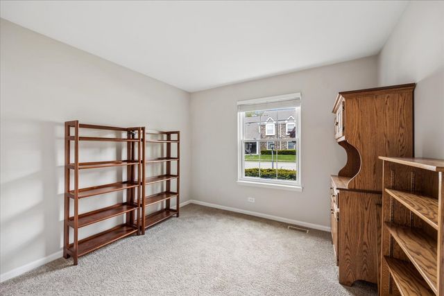 349 Newgate Court C1, Schaumburg, IL 60193
