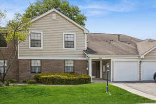 349 Newgate Court C1, Schaumburg, IL 60193