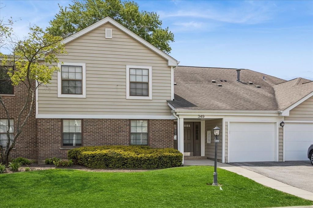 349 Newgate Court C1, Schaumburg, IL 60193