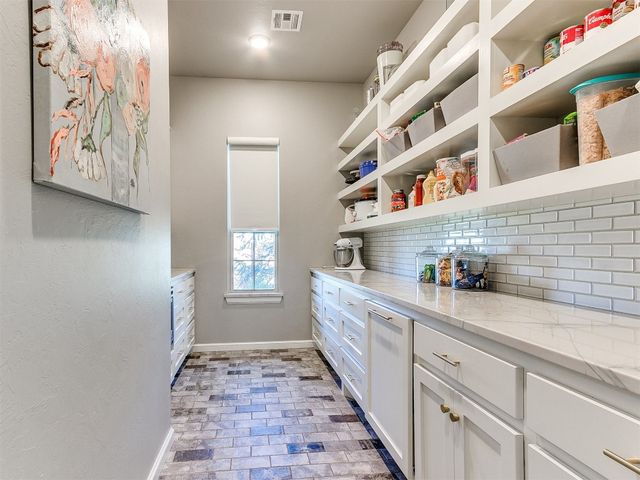 1119 County Street 2910, Tuttle, OK 73089