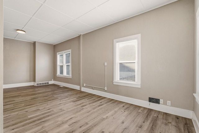 440 2nd AVENUE N, Onalaska, WI 54650