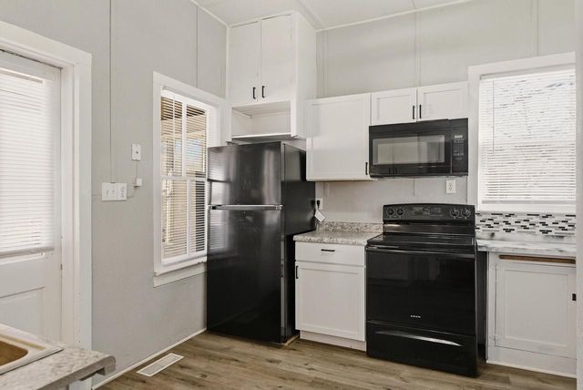 440 2nd AVENUE N, Onalaska, WI 54650