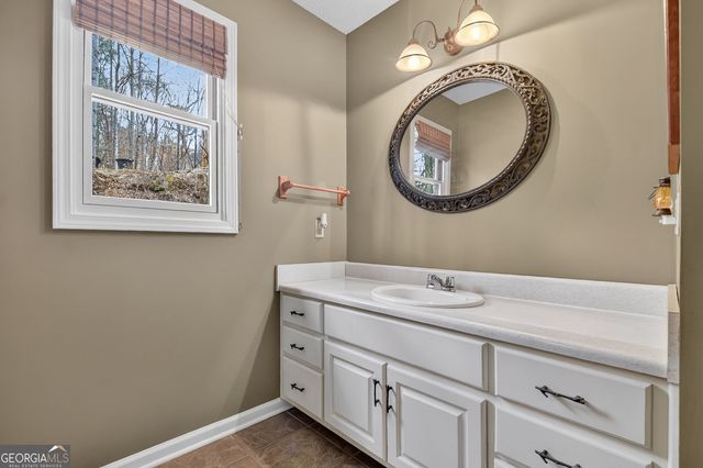 250 Noah Circle, Ellijay, GA 30540