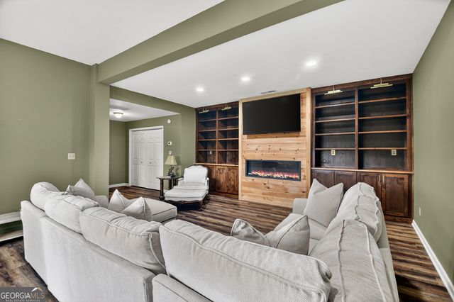 250 Noah Circle, Ellijay, GA 30540