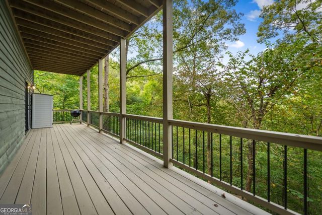 250 Noah Circle, Ellijay, GA 30540