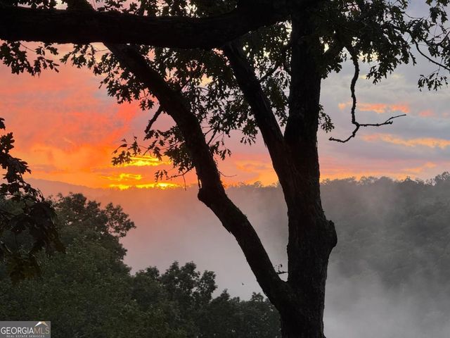 250 Noah Circle, Ellijay, GA 30540