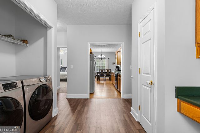 35 S Robin Lane, Newnan, GA 30263