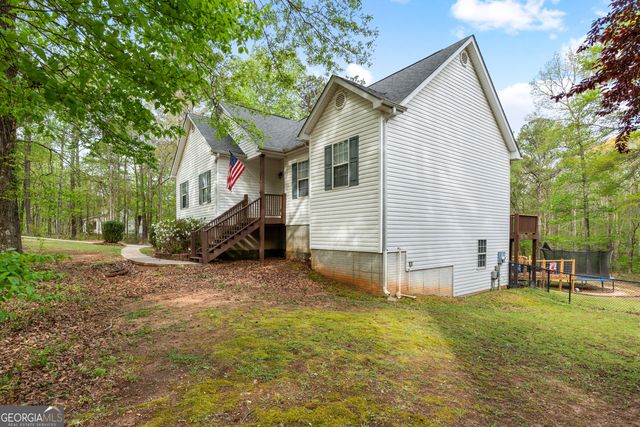 35 S Robin Lane, Newnan, GA 30263
