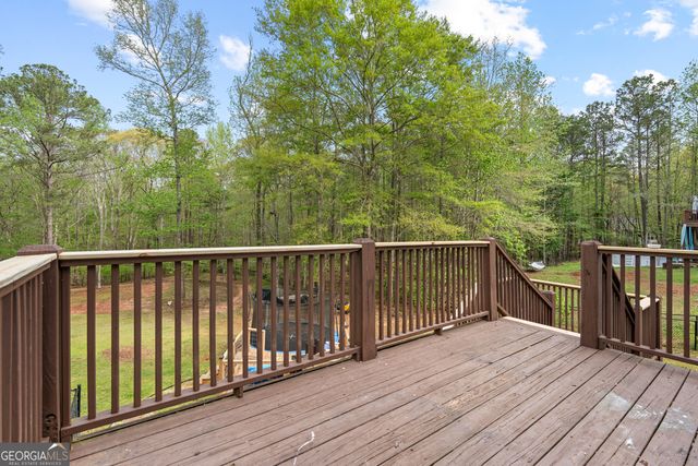 35 S Robin Lane, Newnan, GA 30263