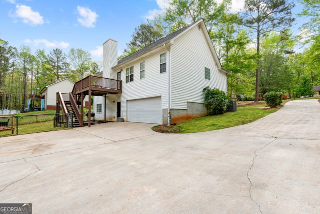 35 S Robin Lane, Newnan, GA 30263