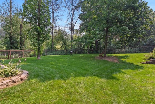 261 Riverwood DRIVE, Mishicot, WI 54228