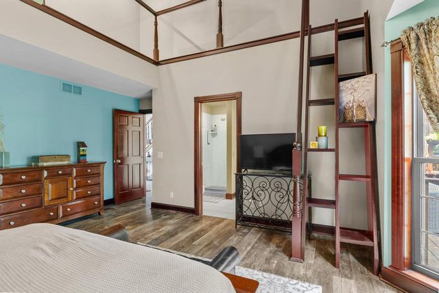 261 Riverwood DRIVE, Mishicot, WI 54228