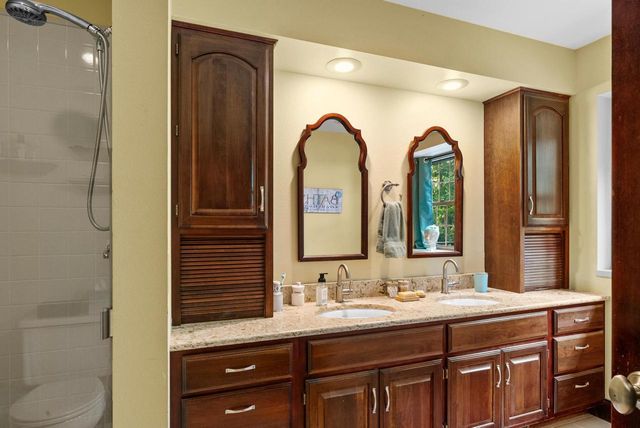 261 Riverwood DRIVE, Mishicot, WI 54228