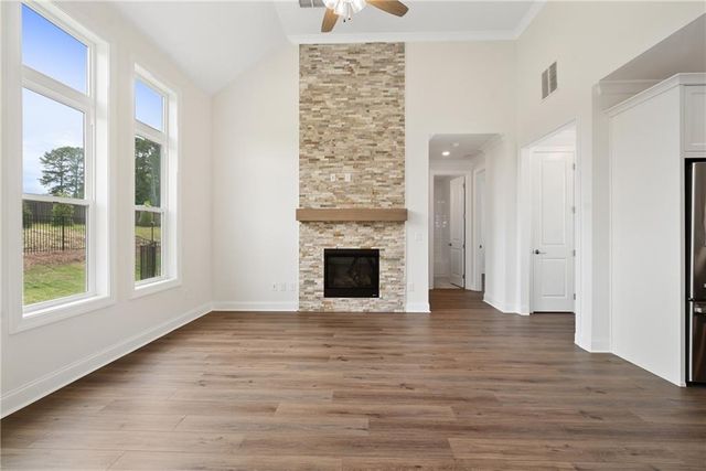 567 Pearl Street, Cumming, GA 30040